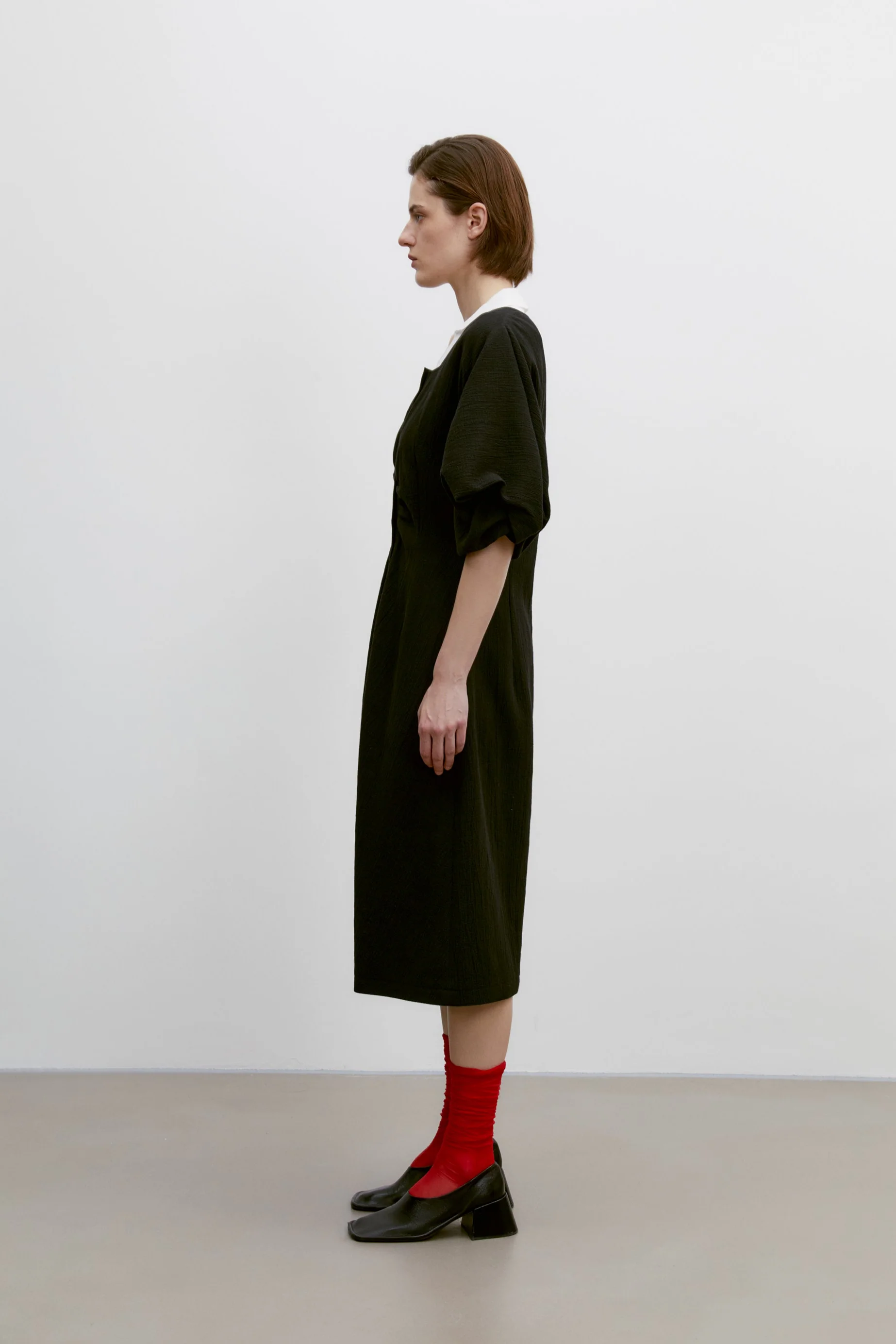 Textured Bubble-sleeve Dress - Image 5