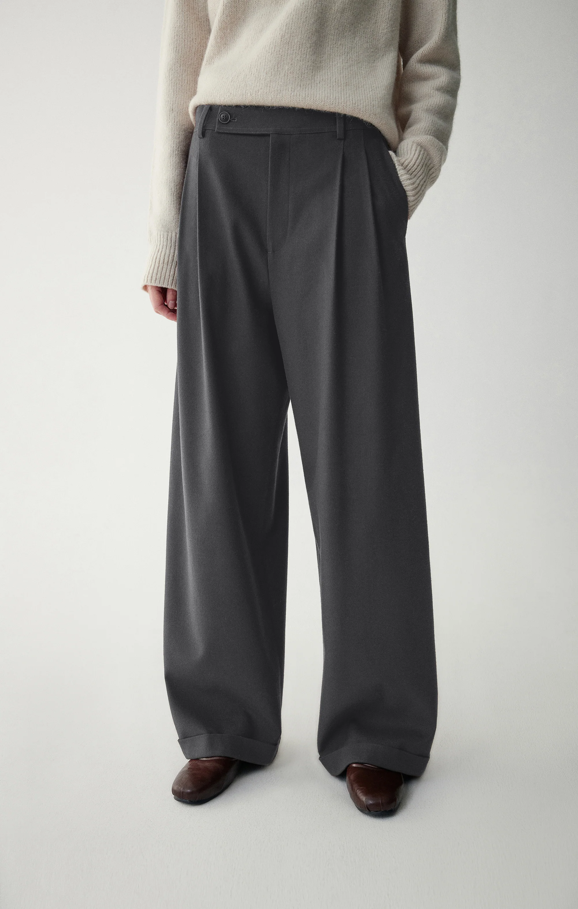 Turk Barrel Wool Trousers - Image 10