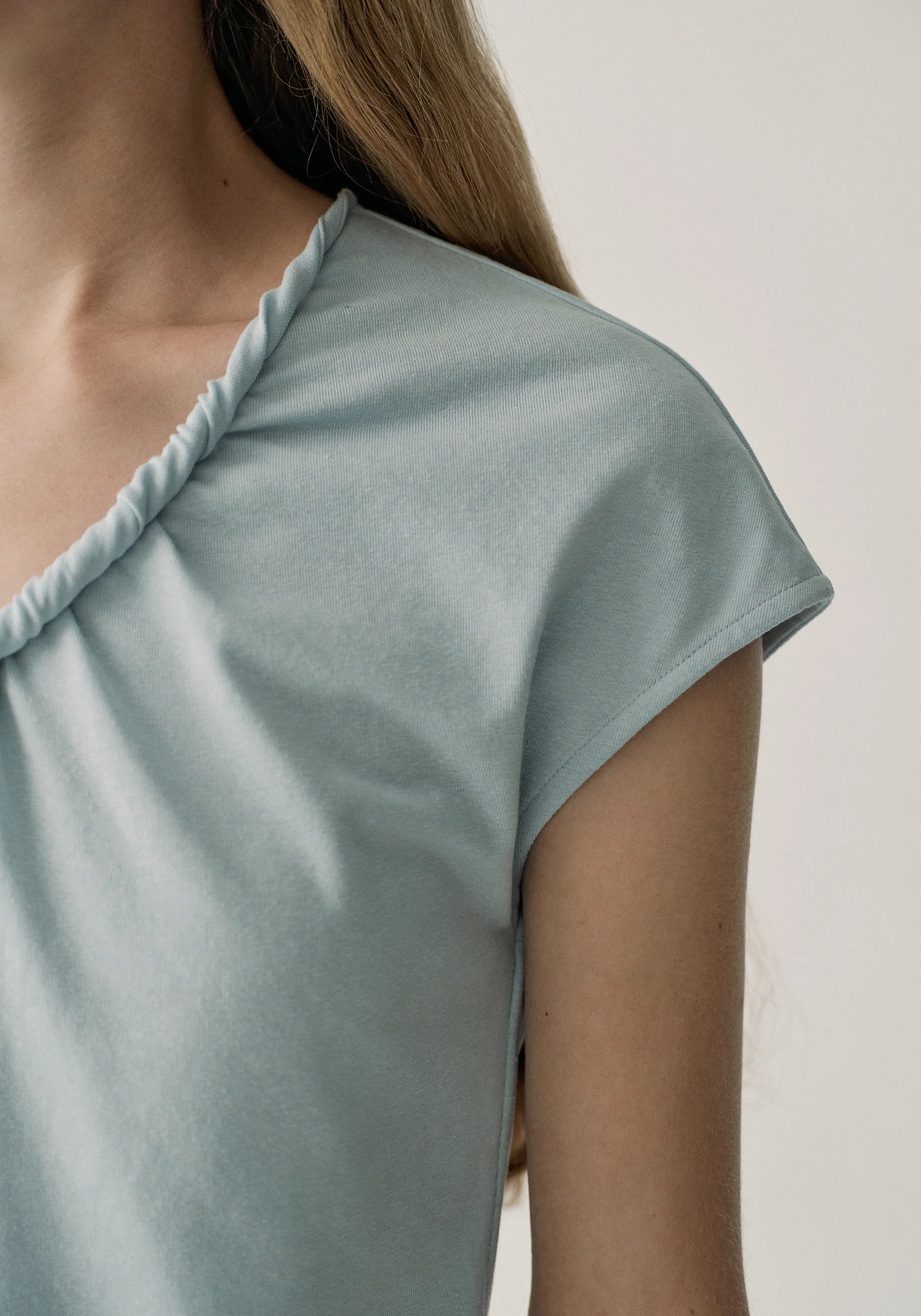Twist-cord Cap-sleeve T-shirt - Image 24