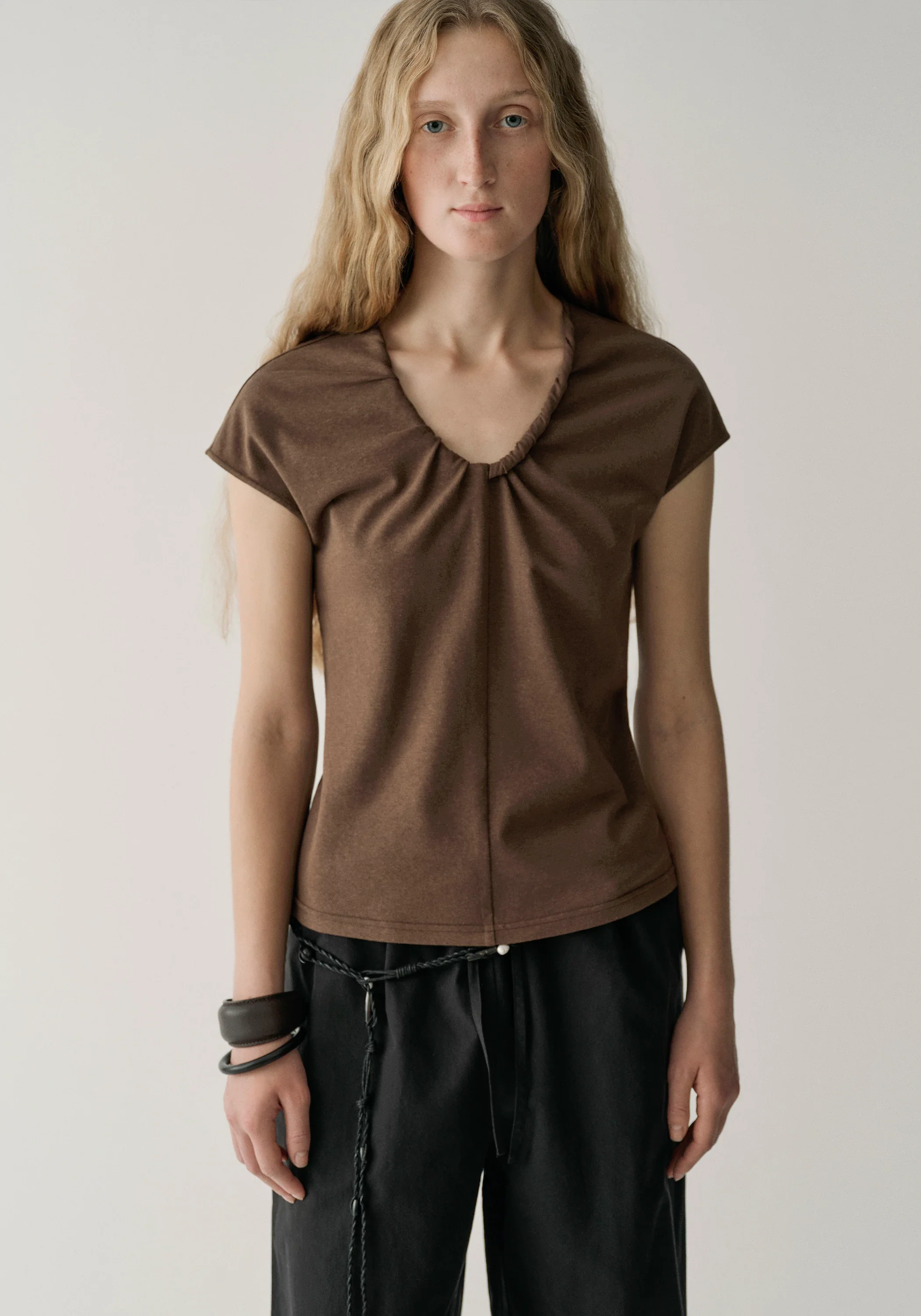Twist-cord Cap-sleeve T-shirt - Image 6