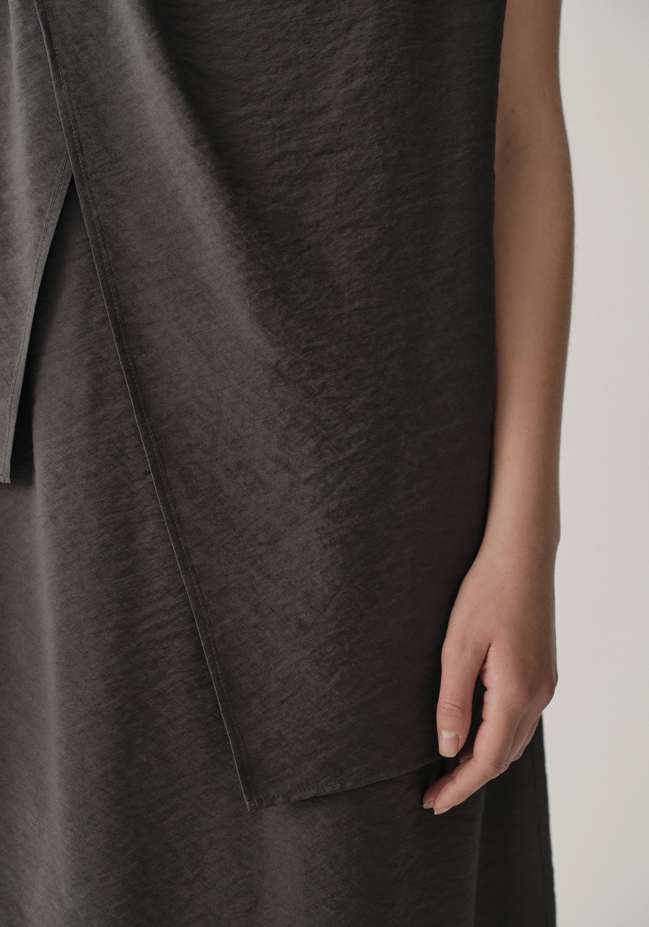 Twist-knot Layered Dress - Image 7