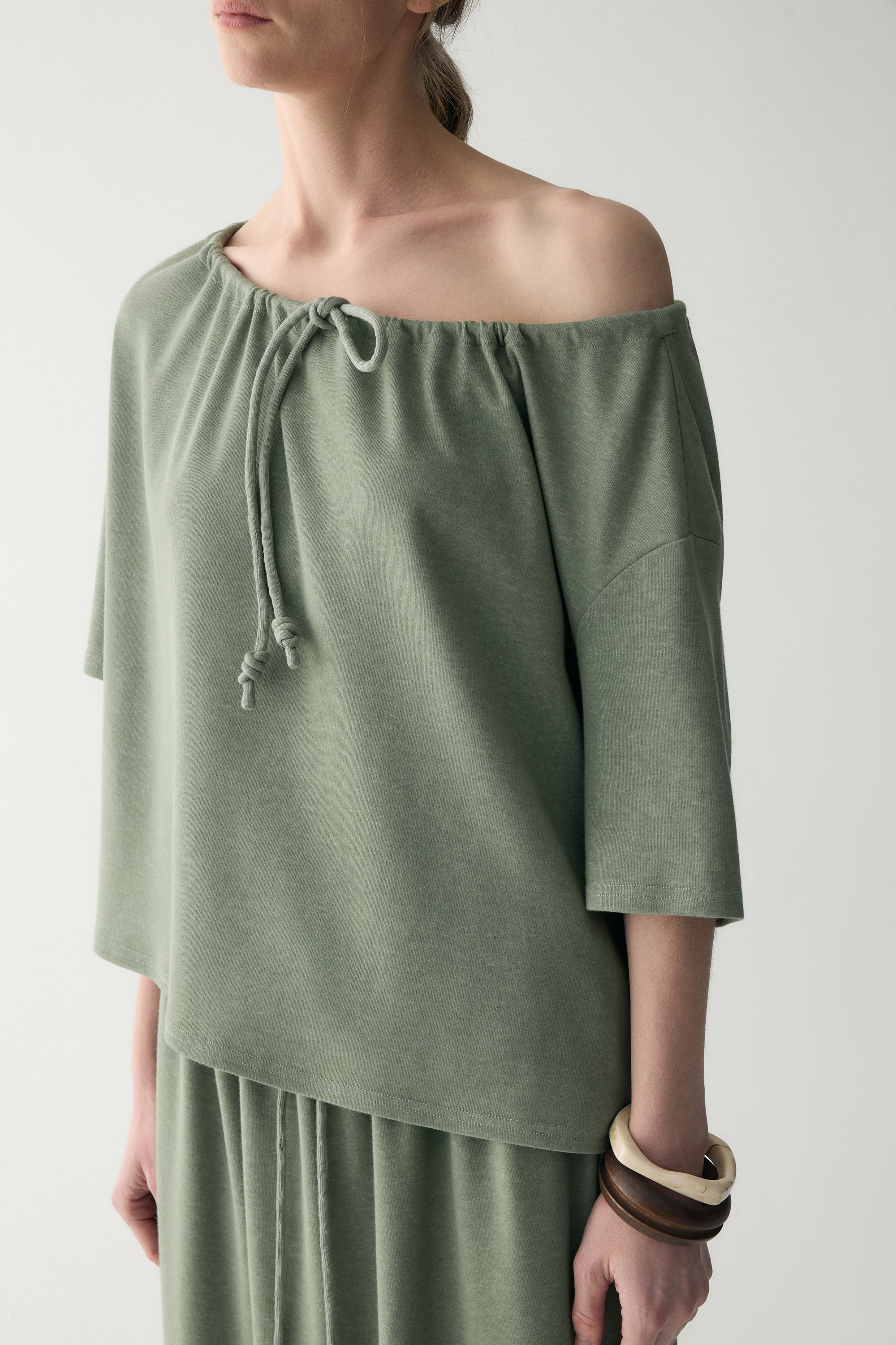 Two-way Knitted T-shirt - Image 10
