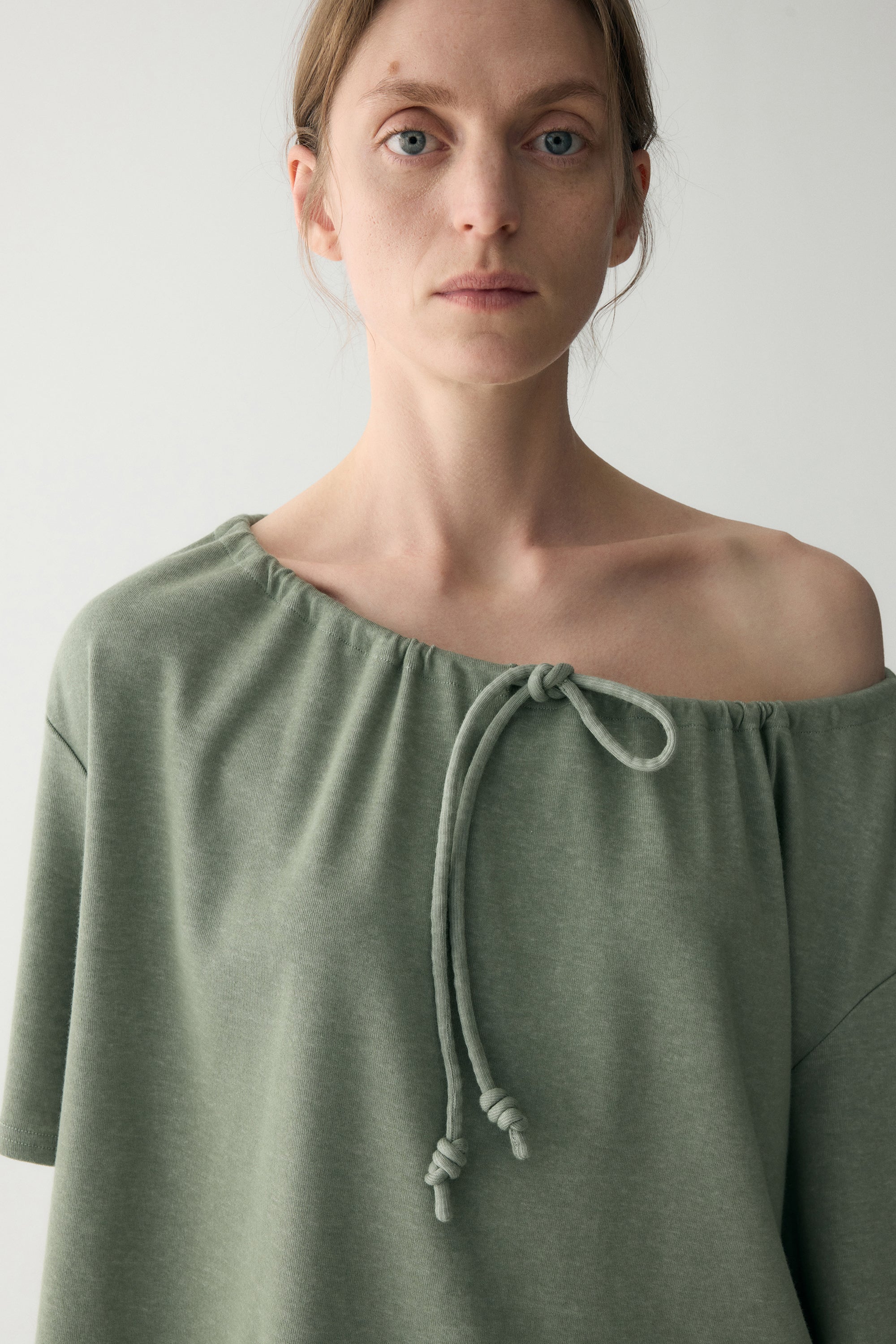 Two-way Knitted T-shirt - Image 9