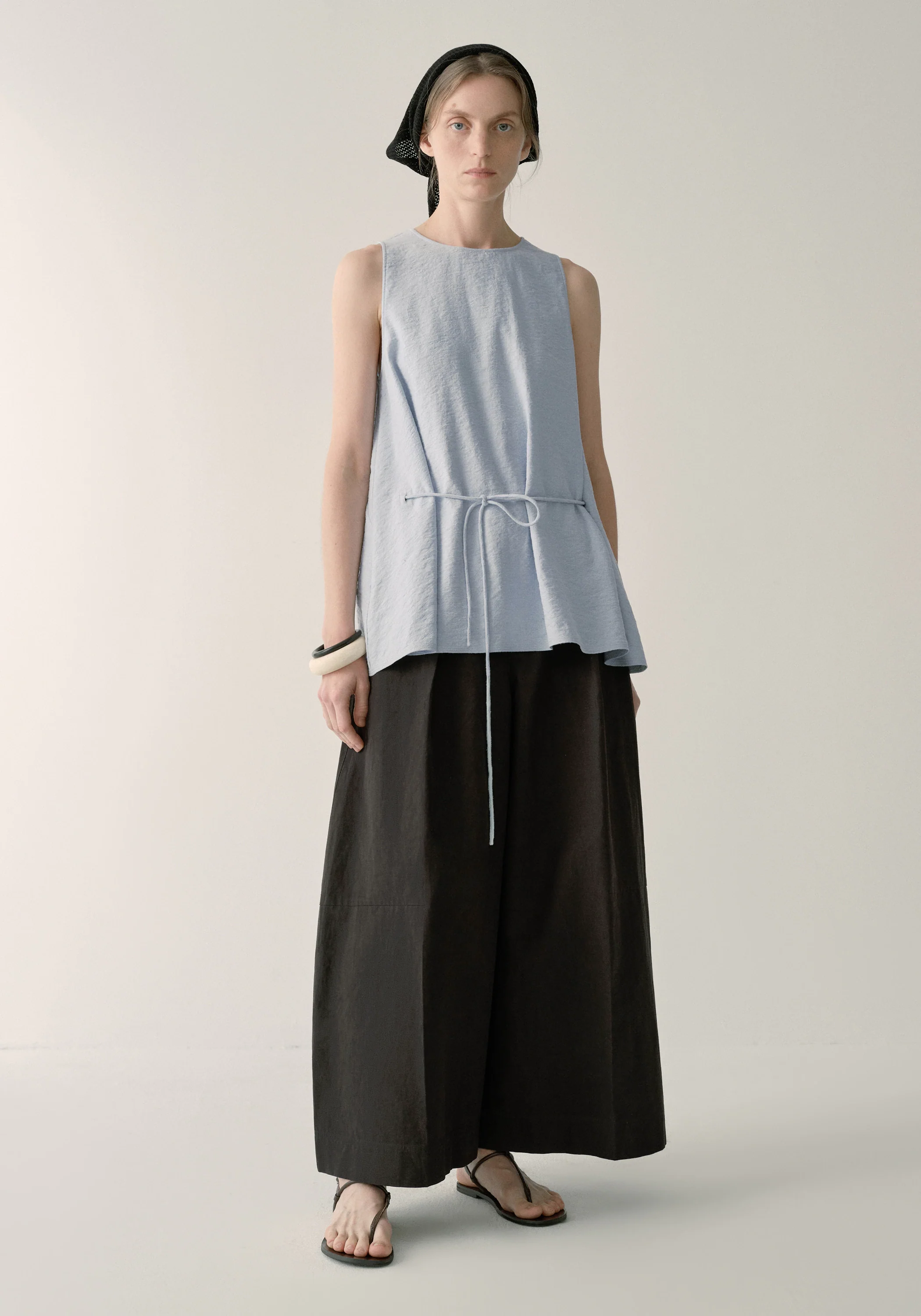 Two-way Twist Sleeveless Top - Image 23