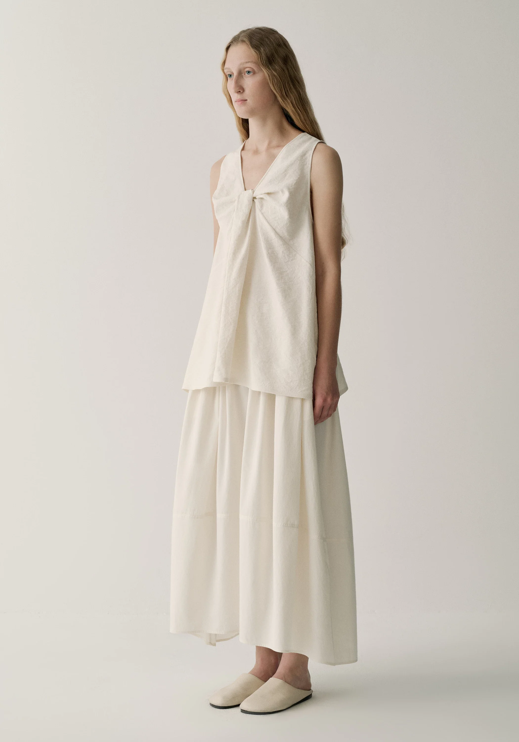 Two-way Twist Sleeveless Top - Image 5