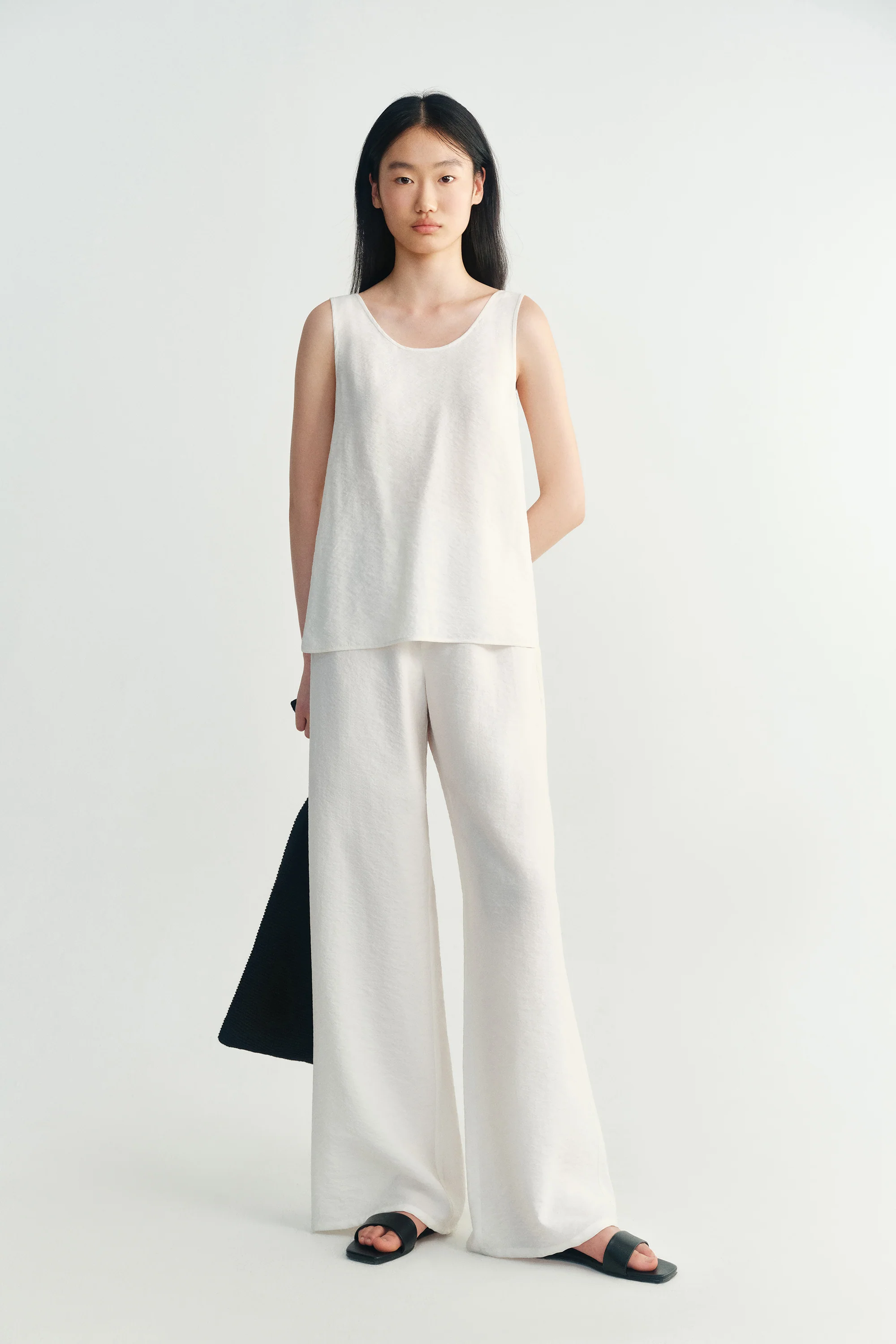 U-neckline Silk Top - Image 14