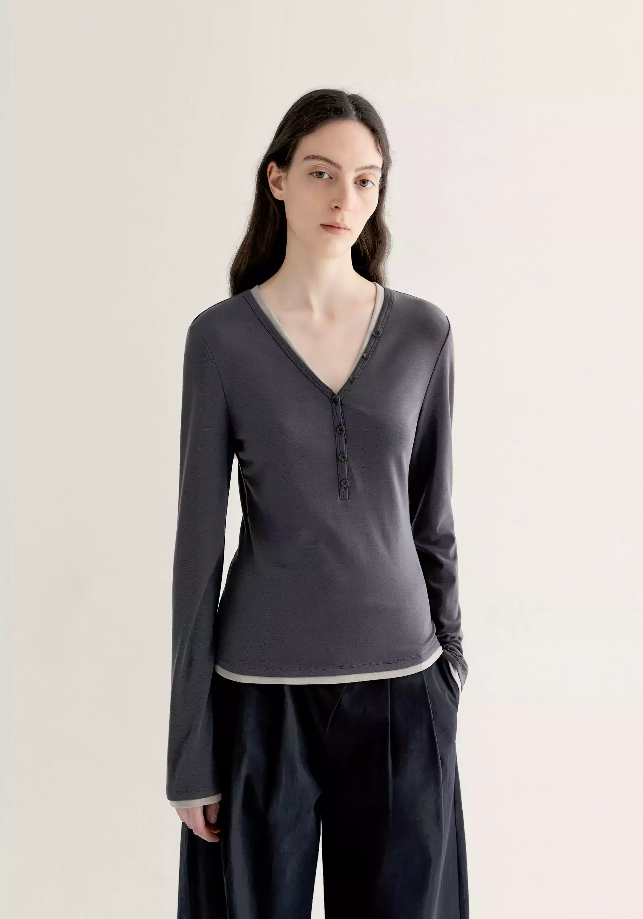 V-neck Buttoned Top