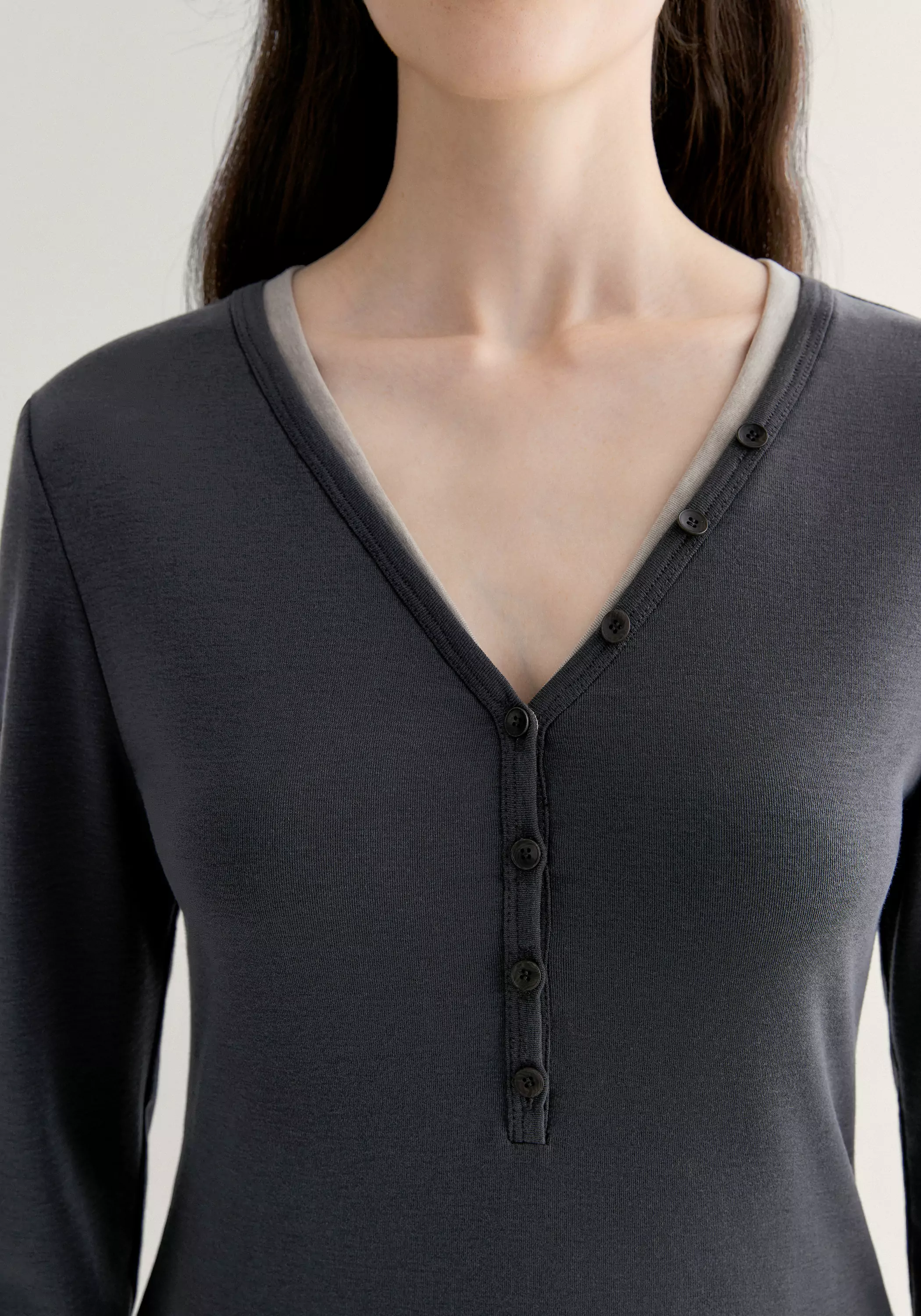 V-neck Buttoned Top - Image 11
