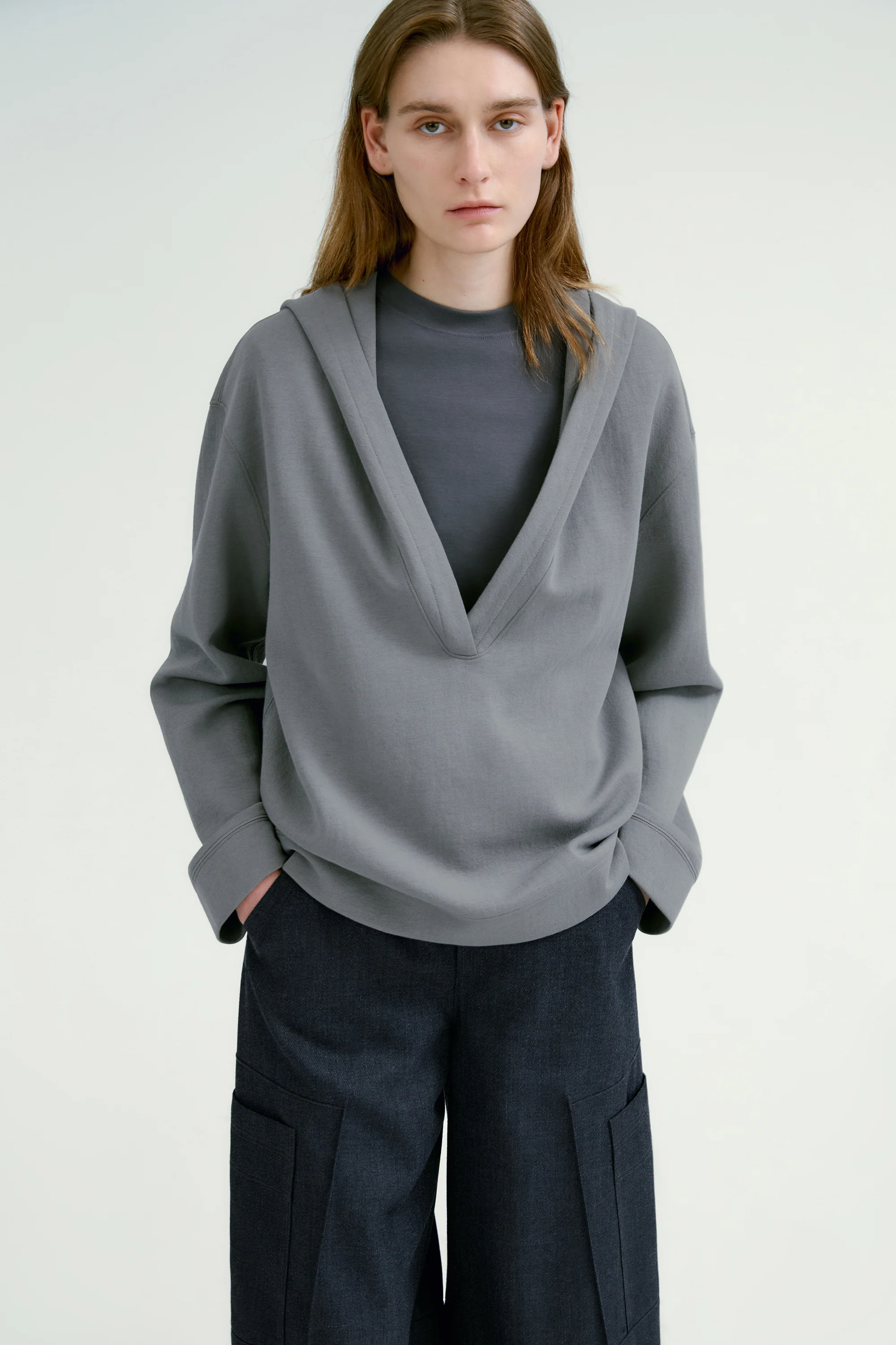 V-neck Hoodie - Image 12