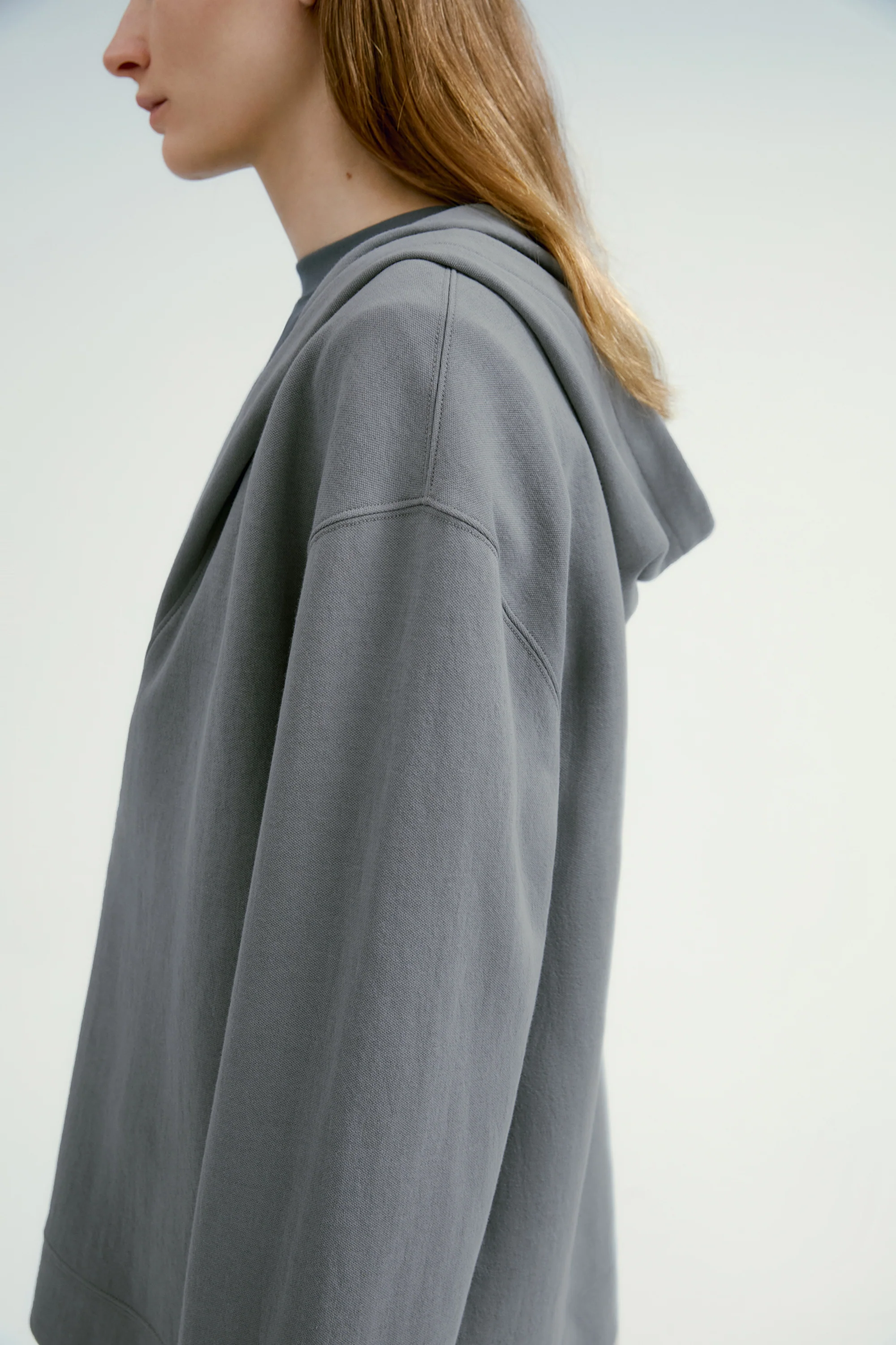 V-neck Hoodie - Image 13