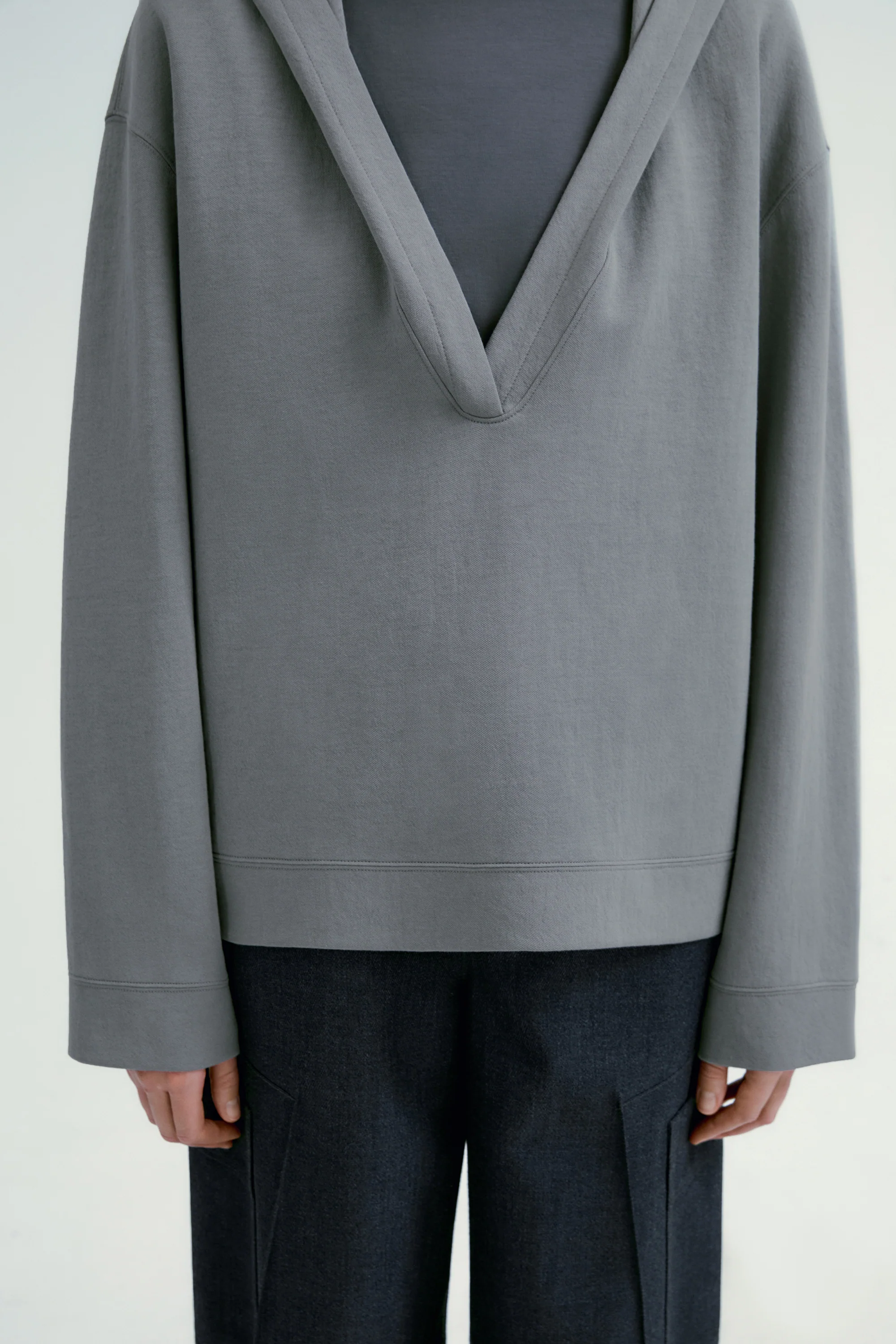 V-neck Hoodie - Image 15