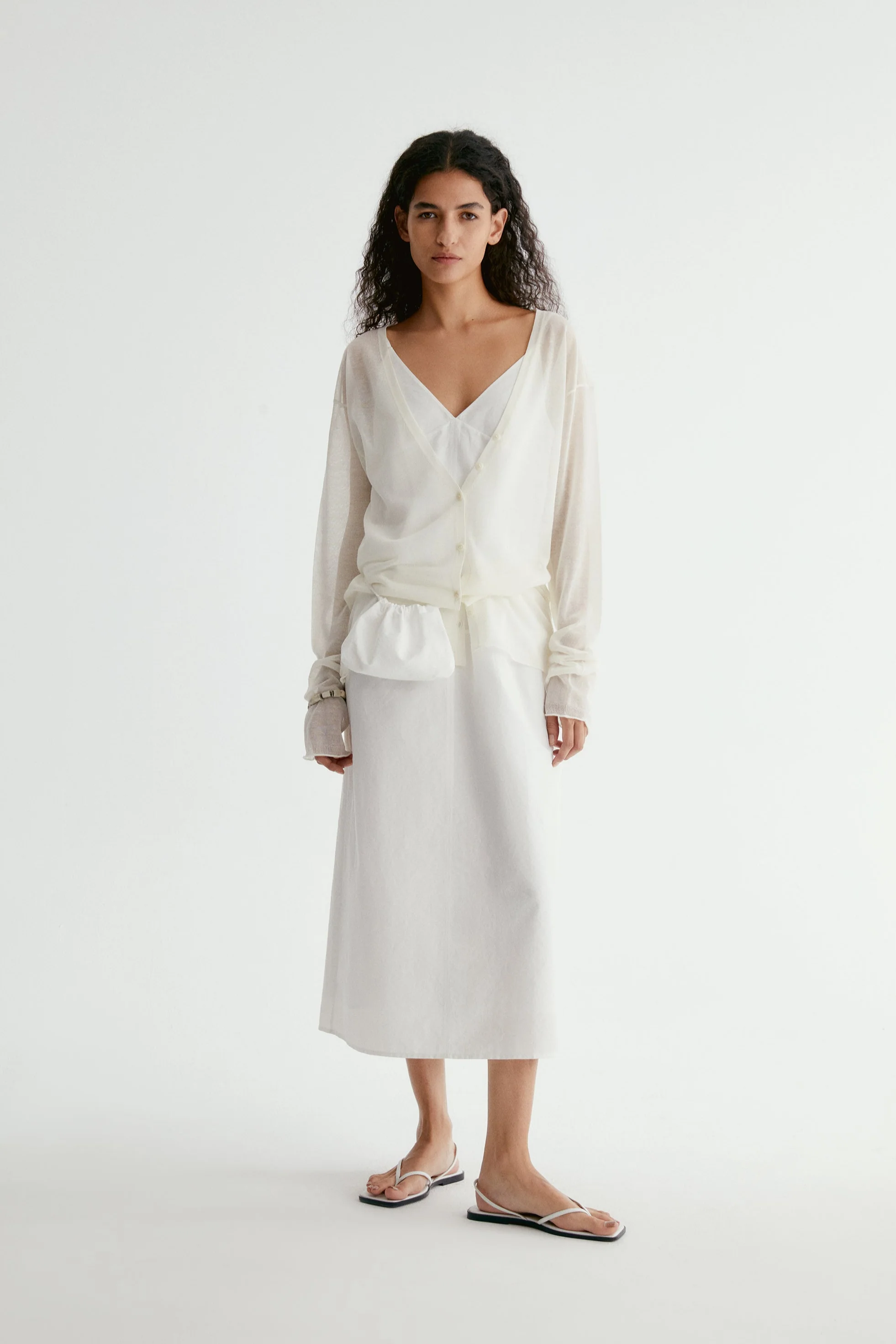 V-neck Knitted Cardigan - Image 5