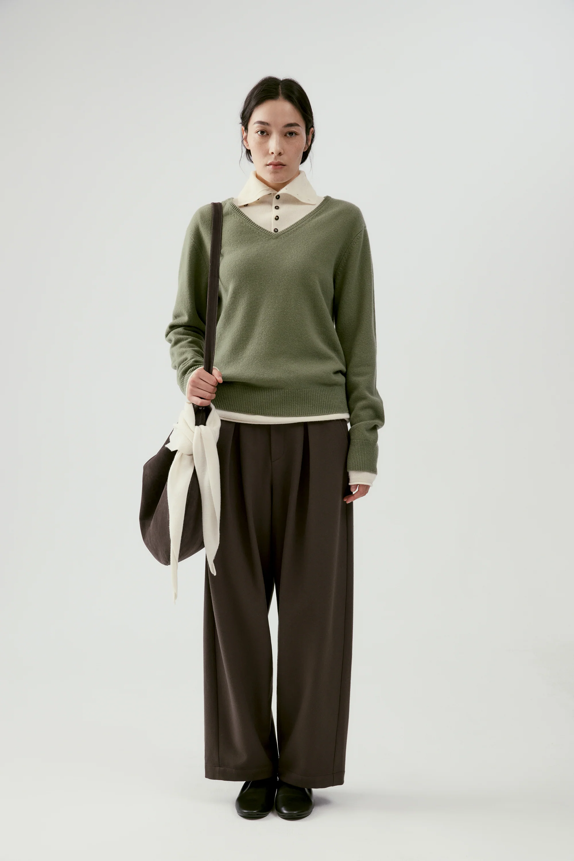 V-neck Knitted Top - Image 13