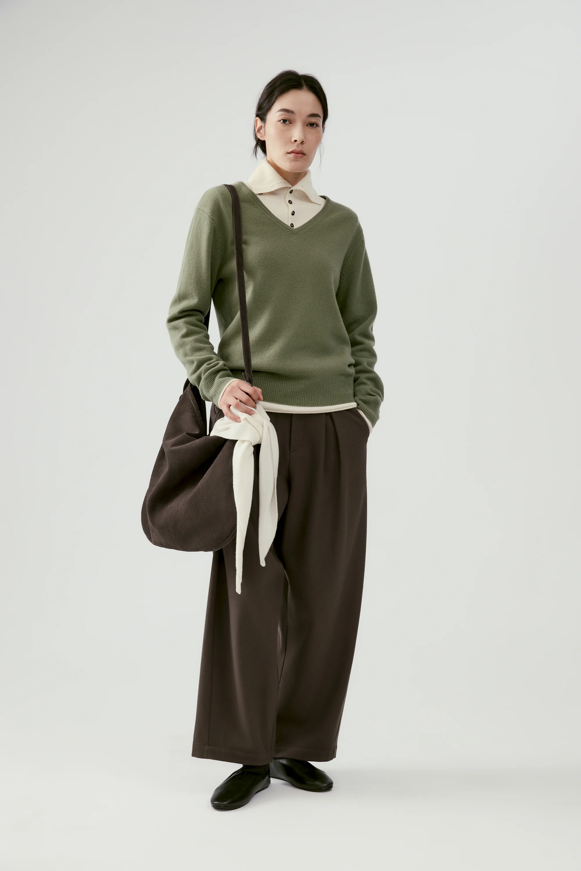V-neck Knitted Top - Image 14