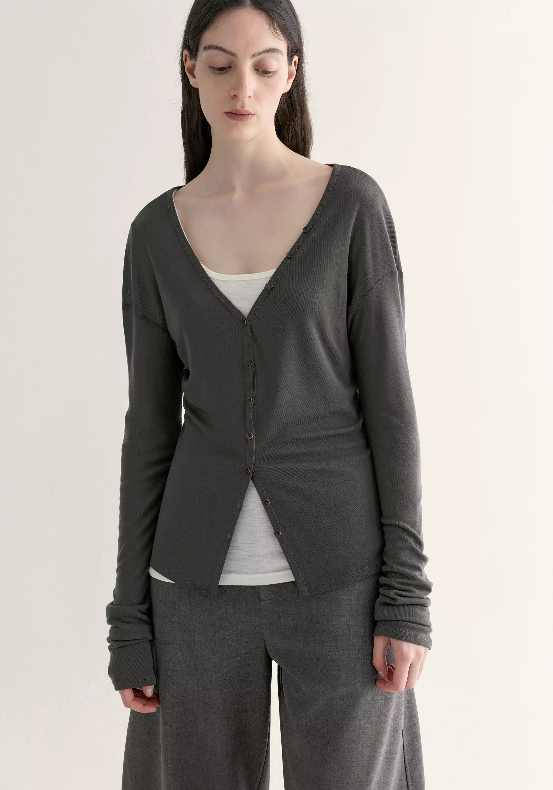 V-neck Knitted Top - Image 14
