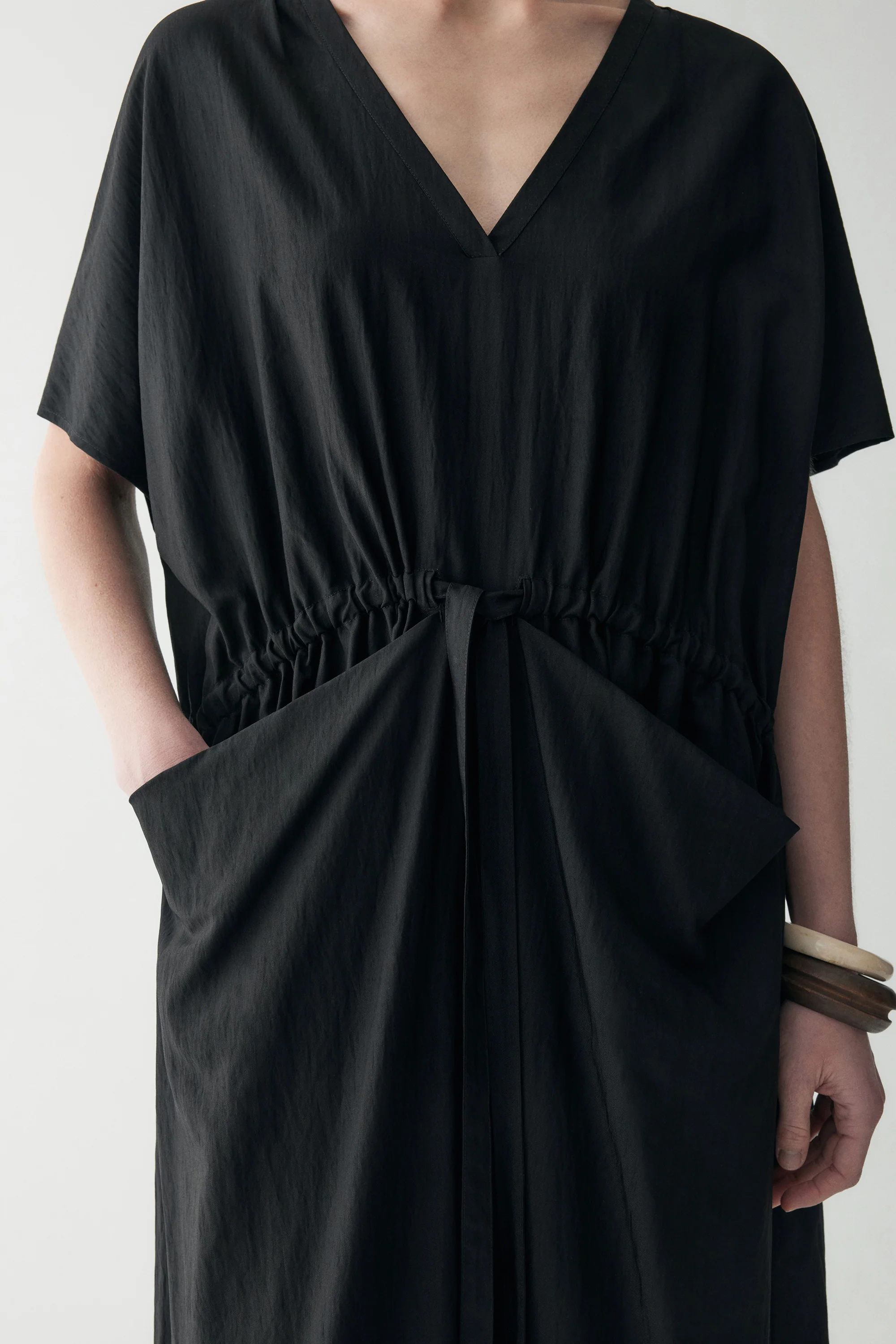 V-neck Pocket Dress - Image 11