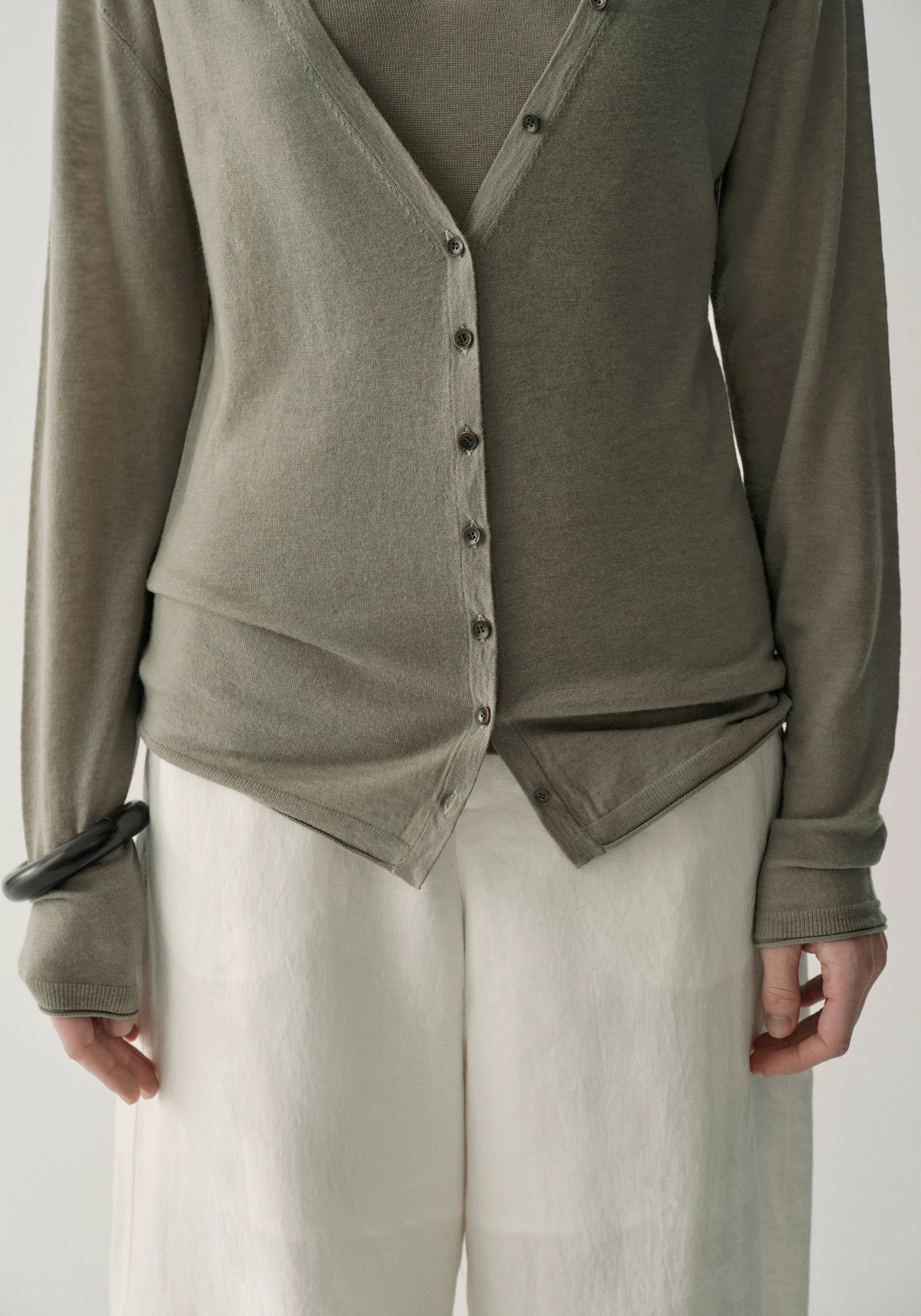 Water-soluble Wool Cardigan - Image 22