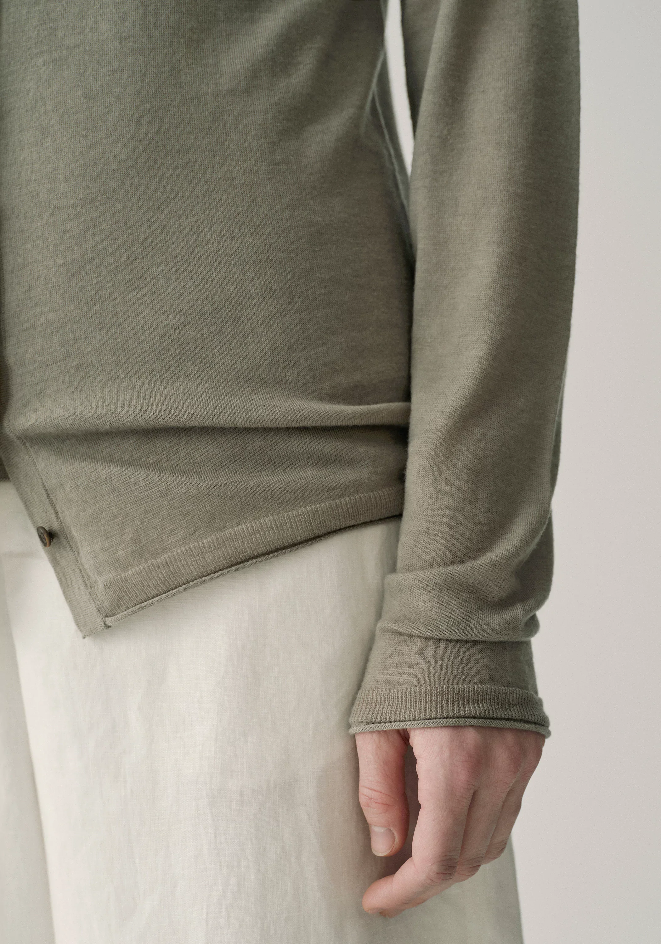 Water-soluble Wool Cardigan - Image 23