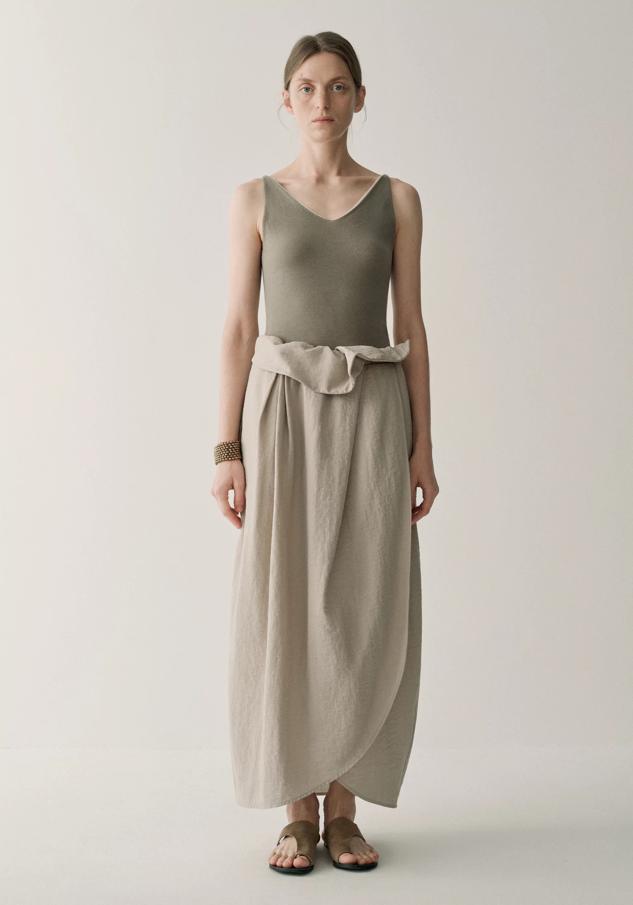Water-soluble Wool Tank Top - Image 11