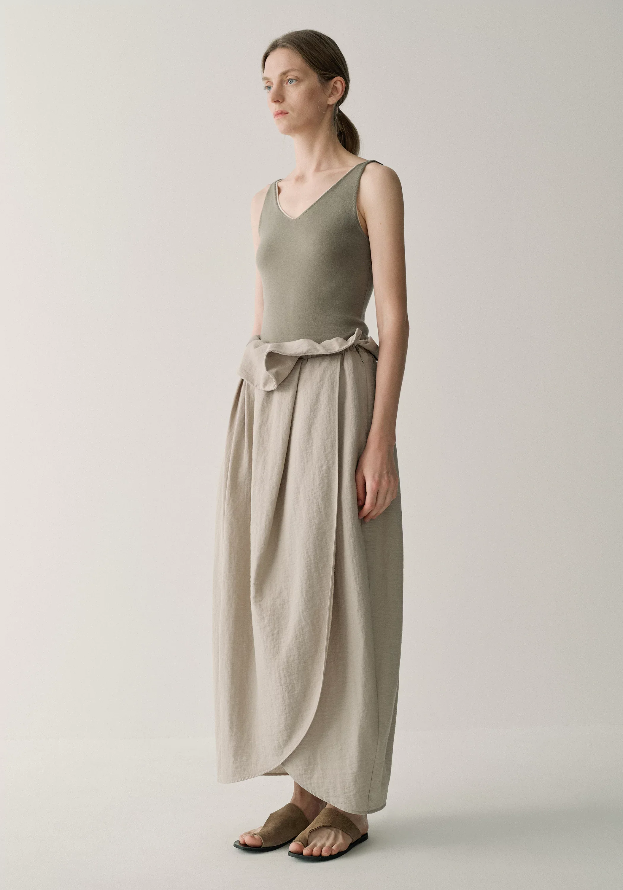 Water-soluble Wool Tank Top - Image 12