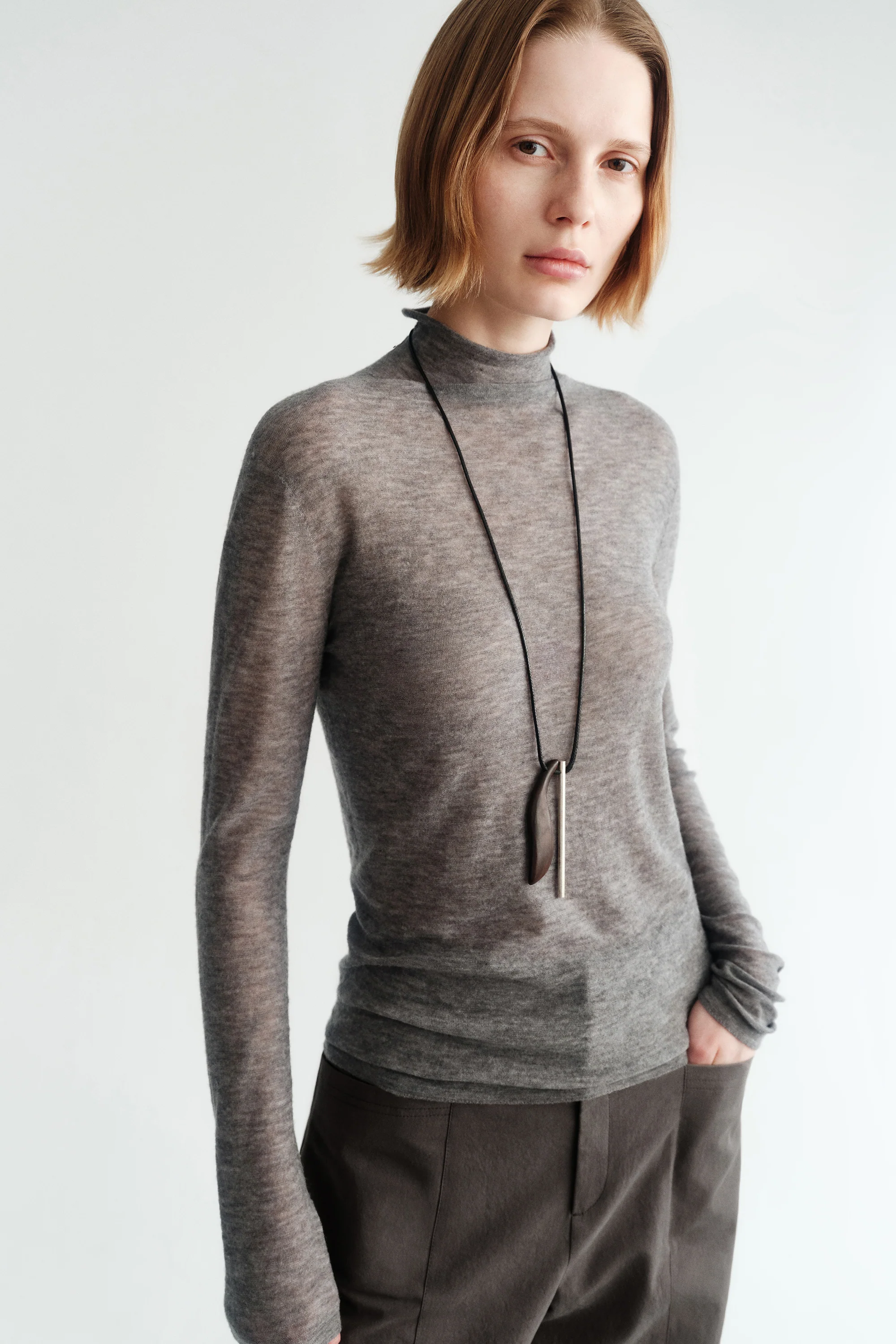 Water-soluble Wool Turtle-neck Sweater - Image 14