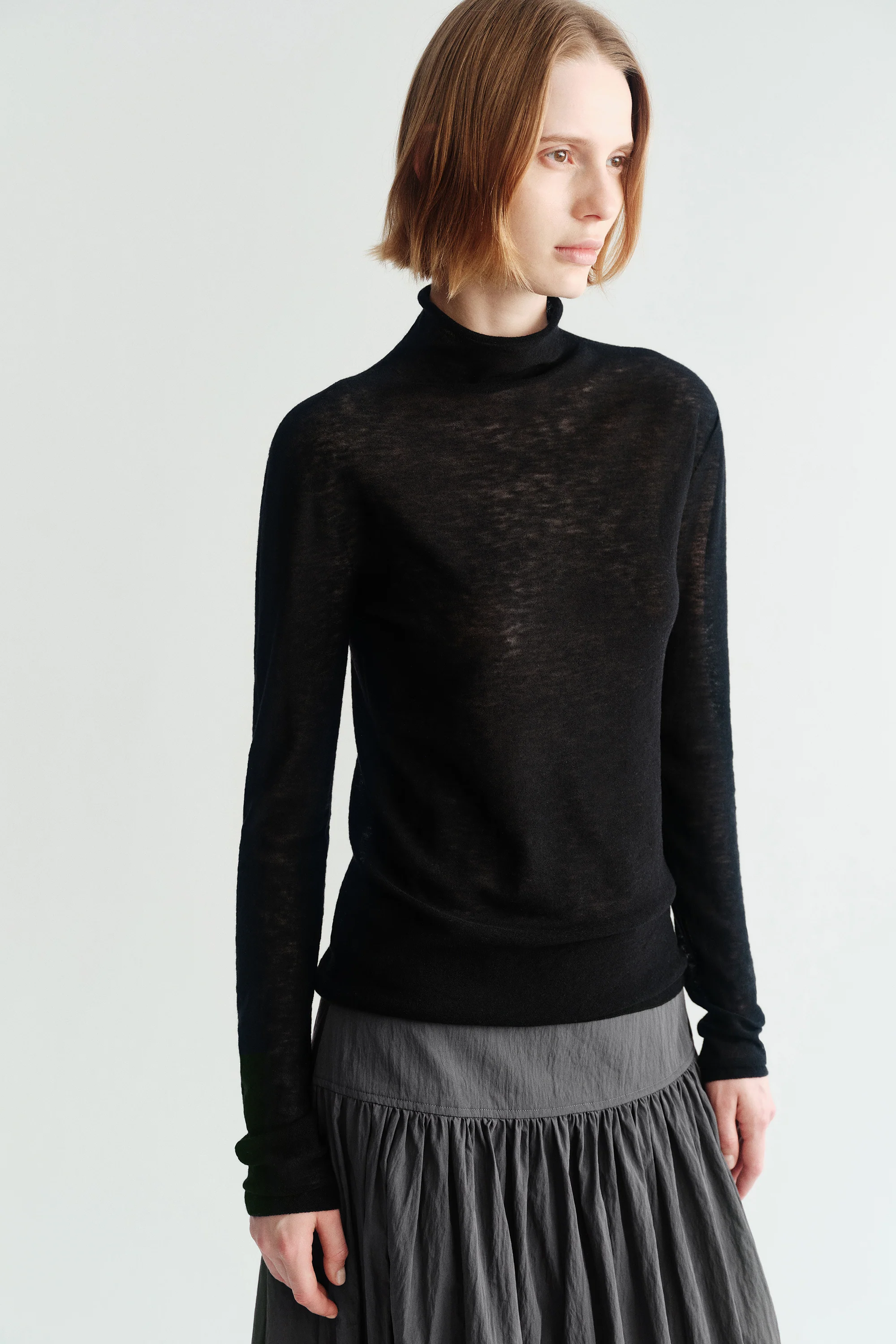 Water-soluble Wool Turtle-neck Sweater - Image 21