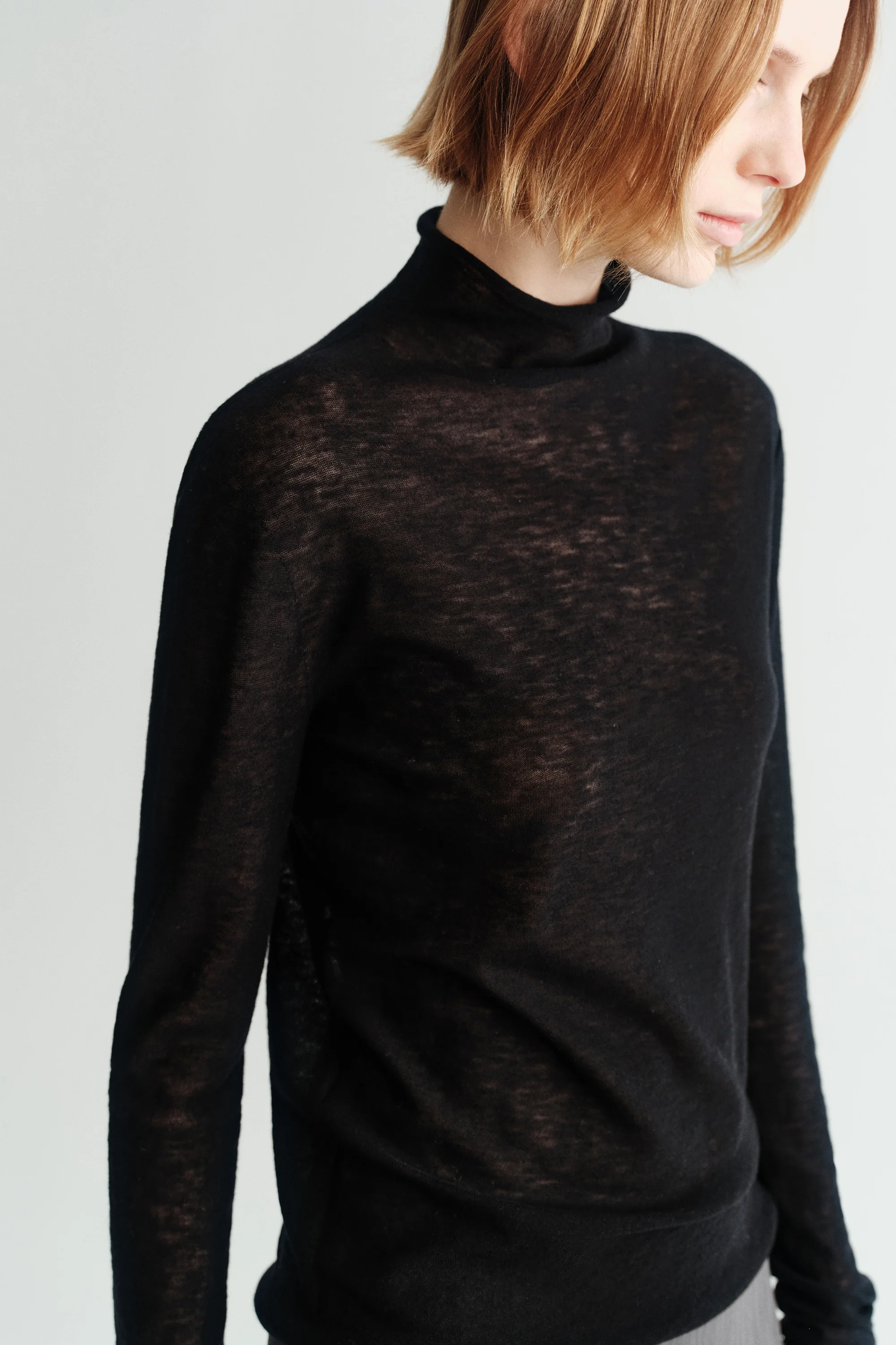 Water-soluble Wool Turtle-neck Sweater - Image 23