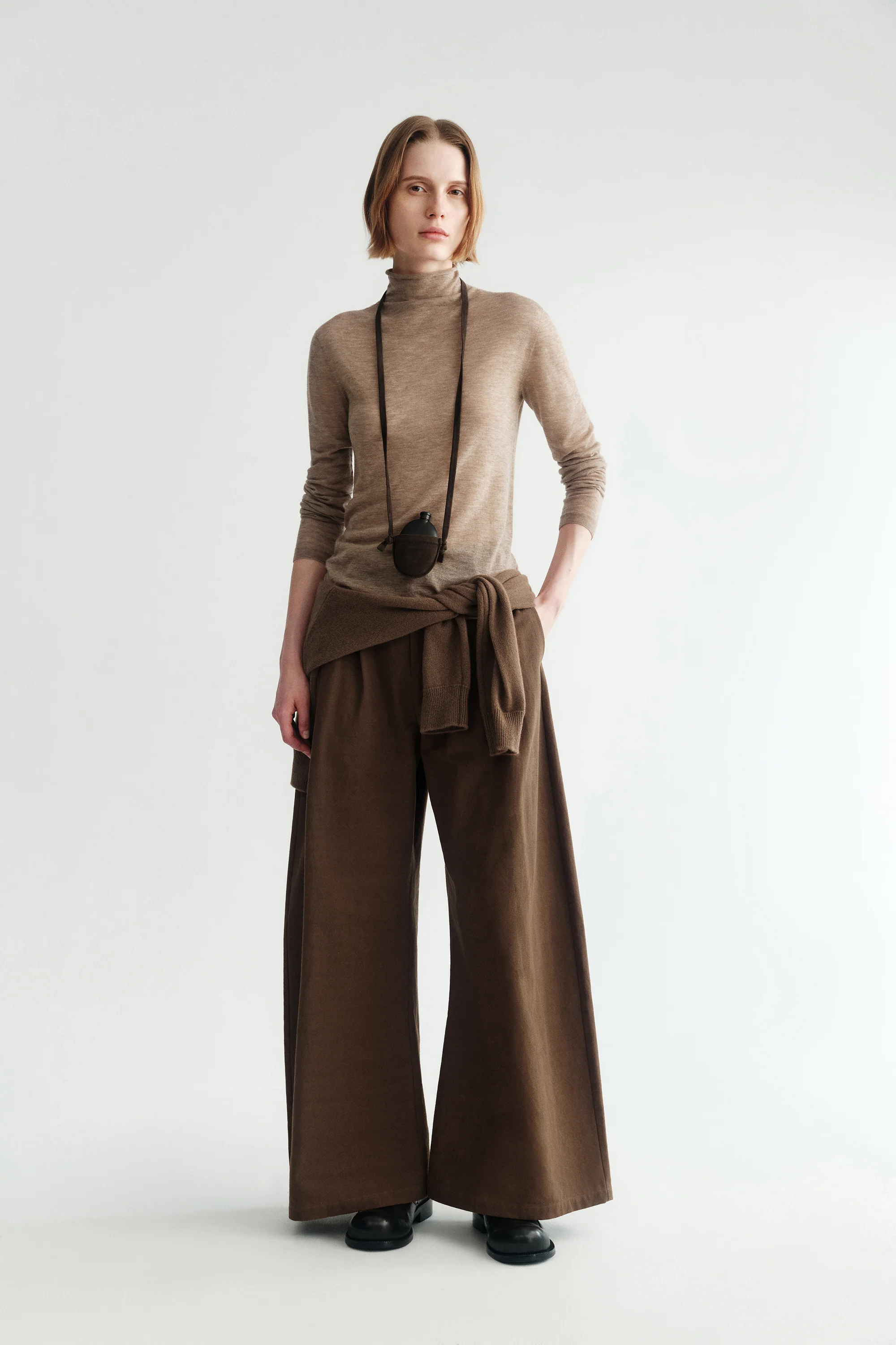 Water-soluble Wool Turtle-neck Sweater - Image 3
