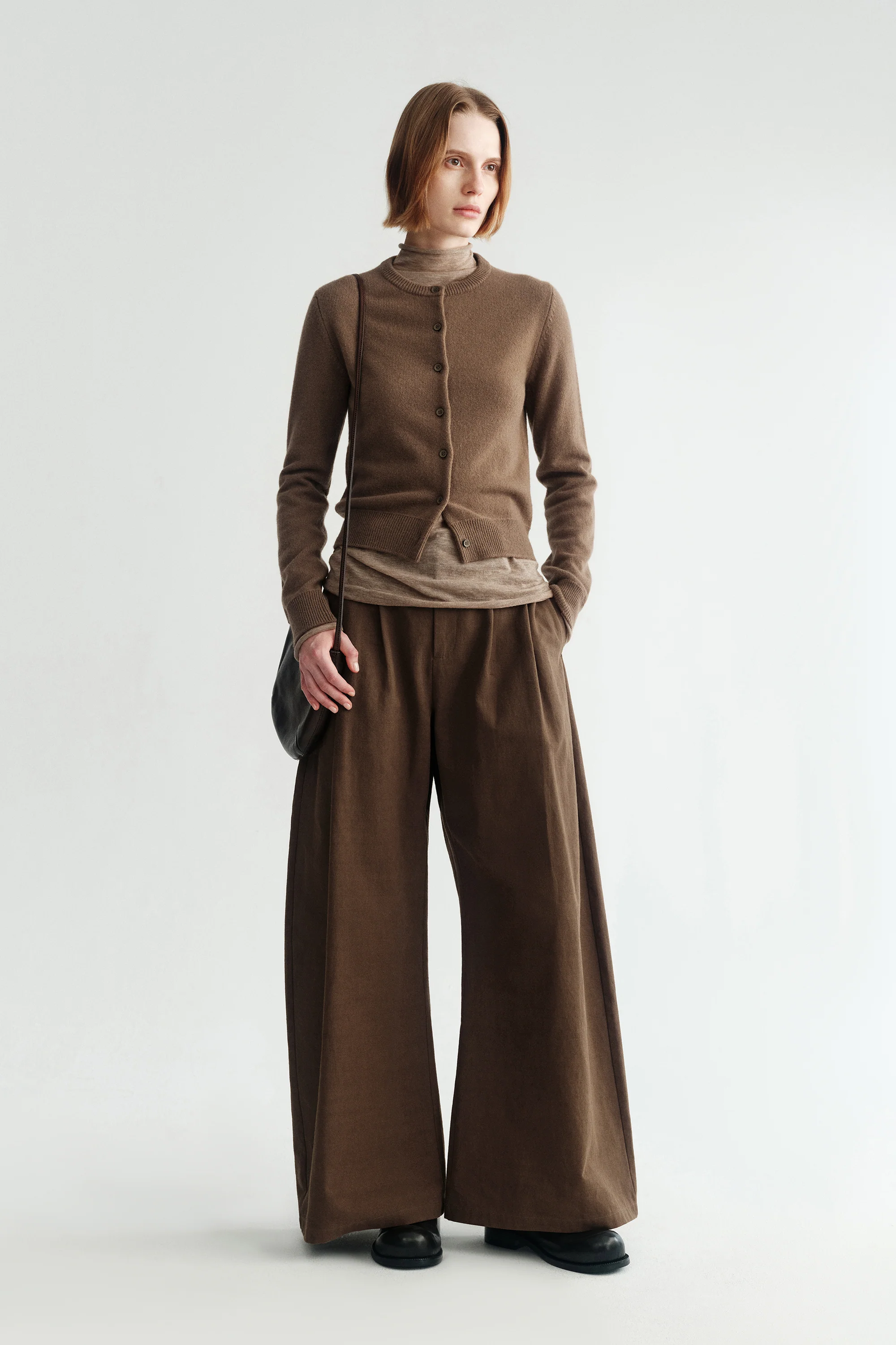 Water-soluble Wool Turtle-neck Sweater - Image 4