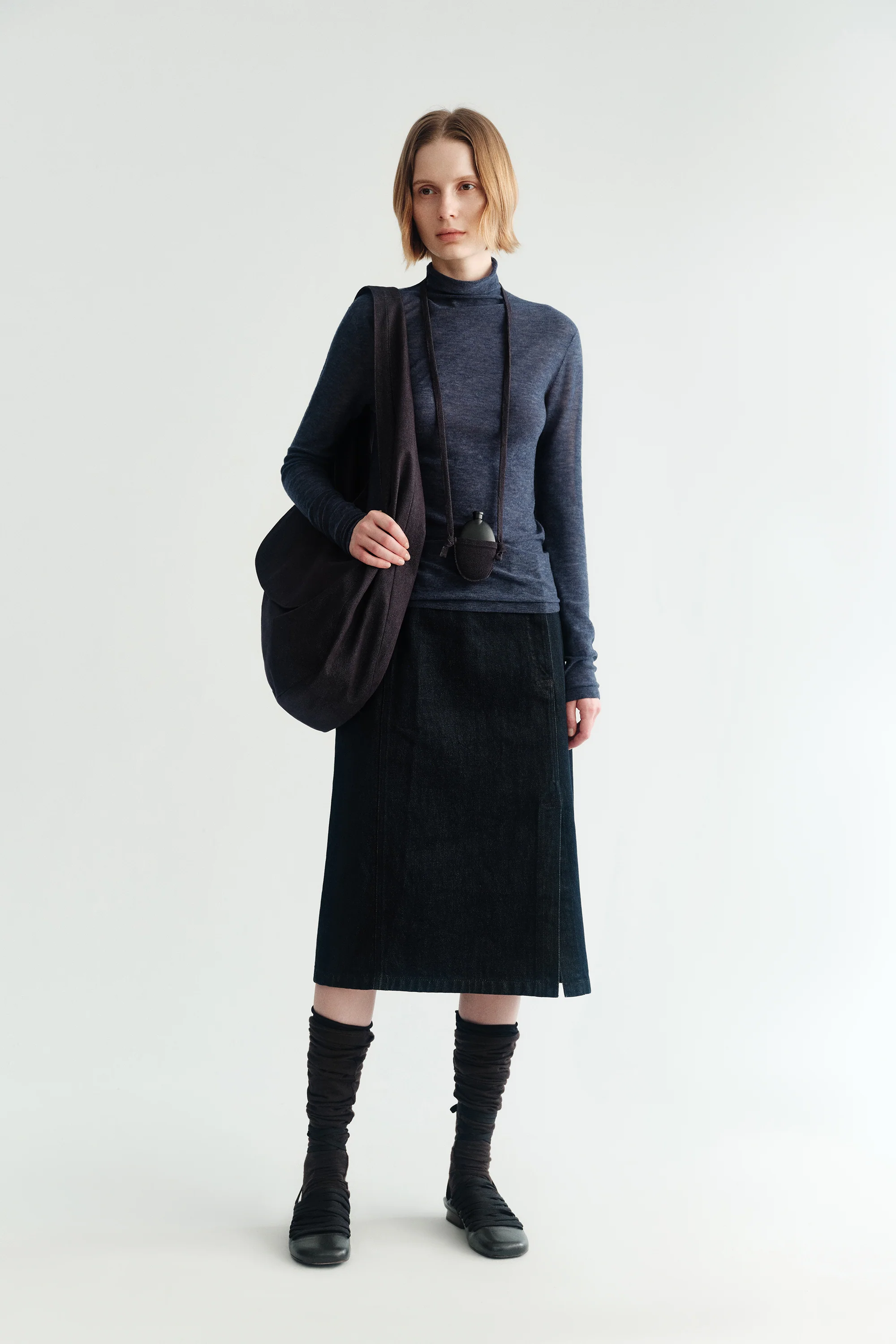 Water-soluble Wool Turtle-neck Sweater - Image 8