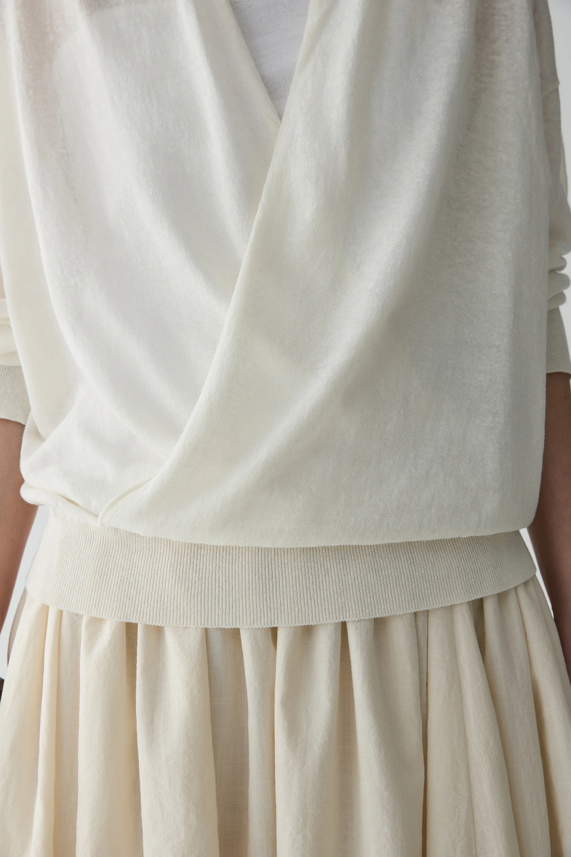 Wrap Linen Top - Image 11