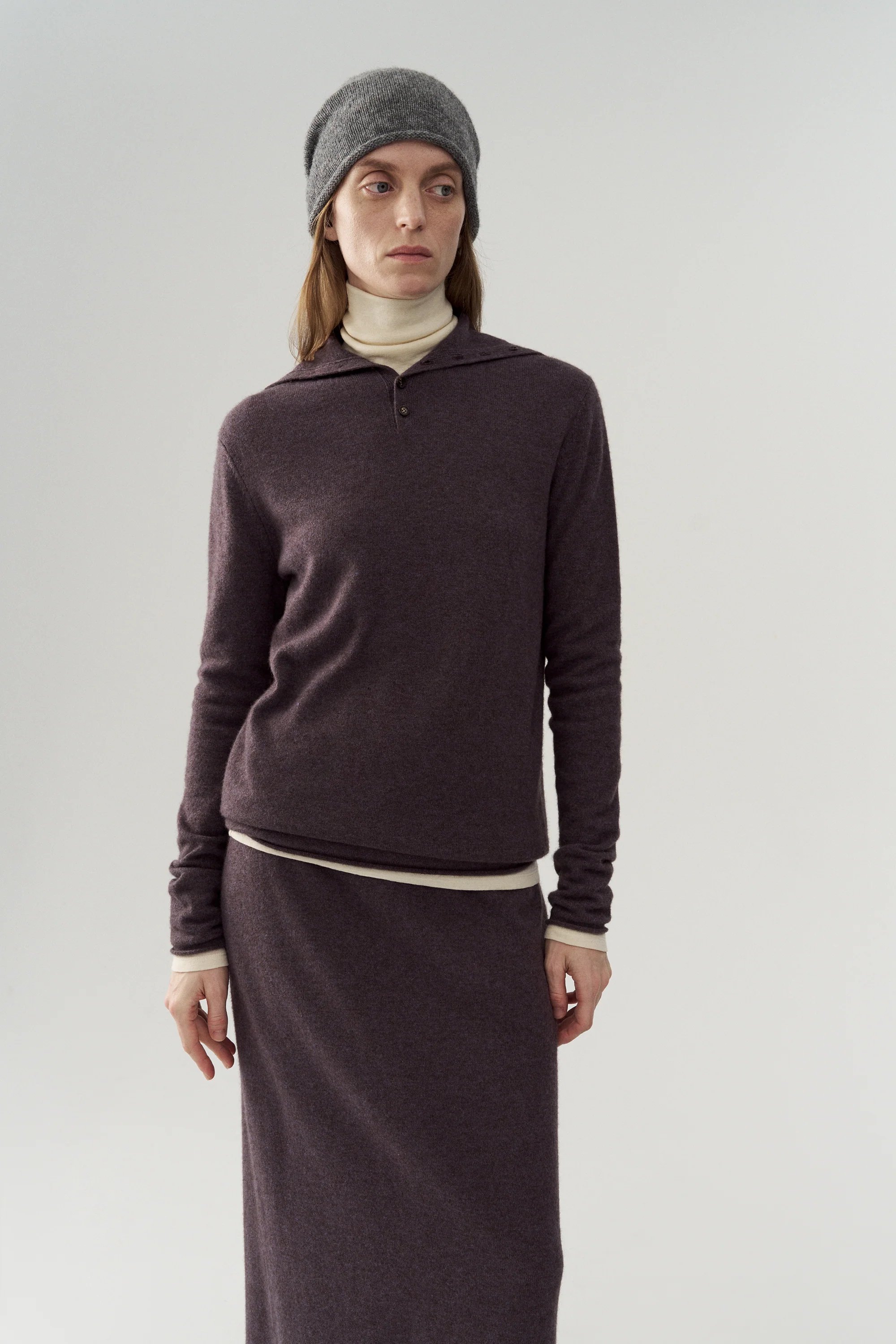 Slim-fit Stand Collar Yak Wool Knit Top - Image 16