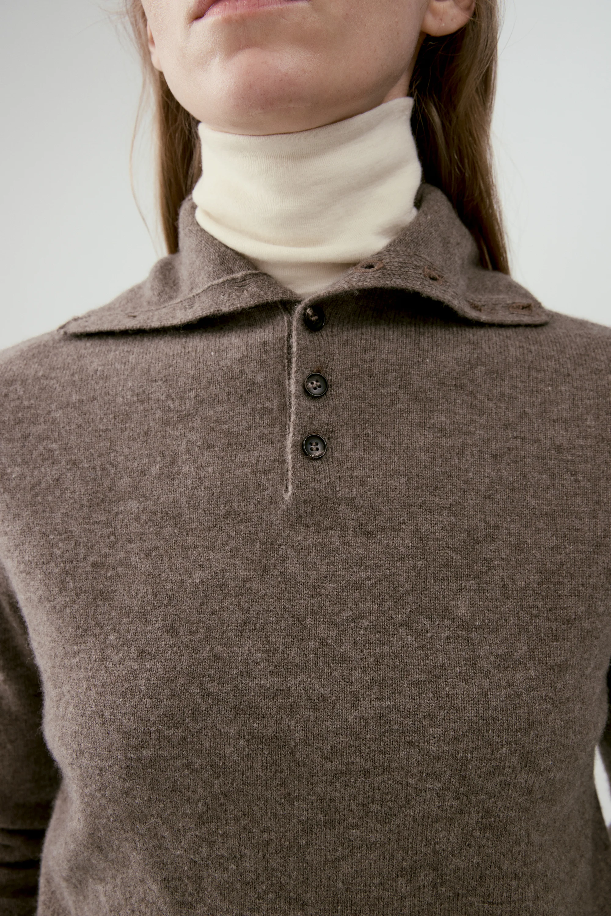 Slim-fit Stand Collar Yak Wool Knit Top - Image 6