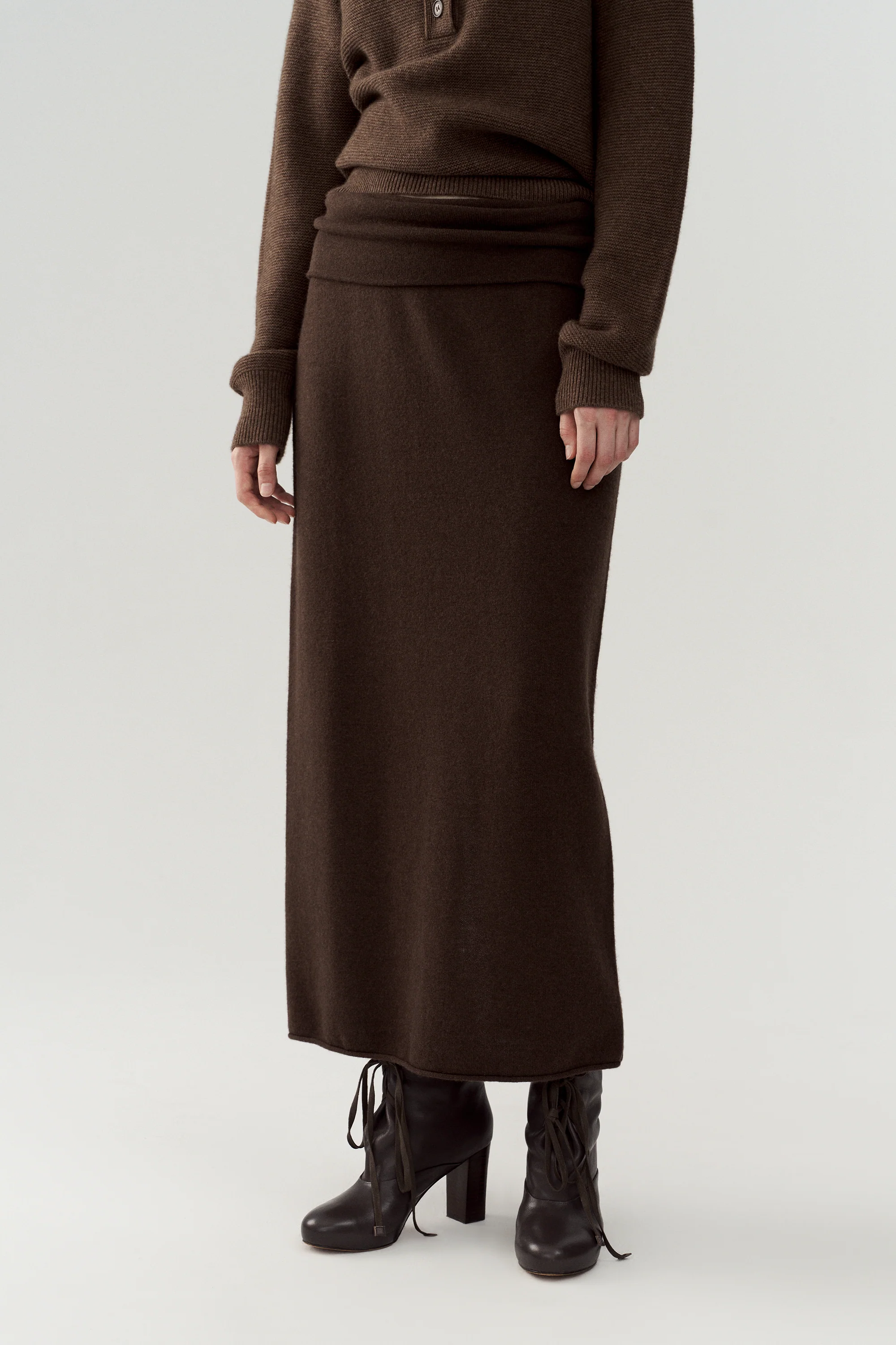 Yak Wool Reversible Waistband Knitted Skirt - Image 18